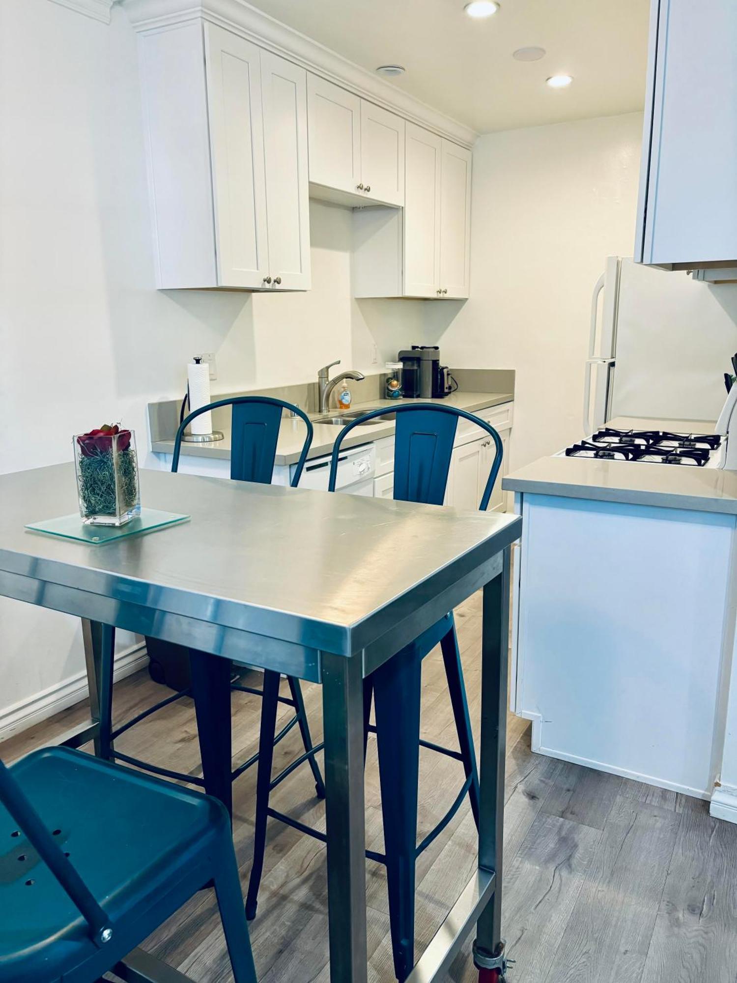 Modern, 1 Bed Condo, Downtown Century City لوس أنجلوس المظهر الخارجي الصورة